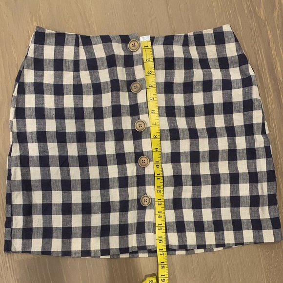 💥FREE ADD ON💥 Mango casual linen plaid skirt with buttons - Picture 5 of 5